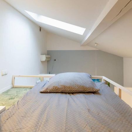 Cupcake 2 Bedroom Loft Apt In Best Location! Cracóvia Exterior foto